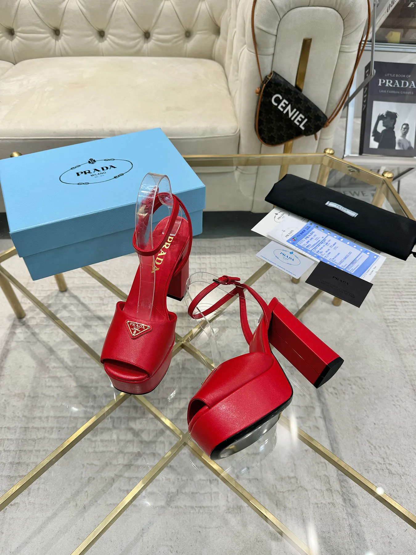 👟👟Ex-factory price 600👟👟 (imitation leather bottom-20) New arrival 👉Ready stock👈Remove the original board and make a 1:1 replica‼ ️The highest version ✅ Prada's early spring catwalk hot style 😘The latest spring style Thick heel square toe water platform series (genuine leather outsole) (simulated leather sole) A must-have for goddesses The upper and the feet are super beautiful 👉The upper is made of imported original calfskin, soft and textured, lining + foot pads, imported sheepskin lining, breathable and comfortable, private model water platform, heel, water platform 4M, heel height 13M Code number 35M-39M (34 40 41 42 customized, non-refundable and non-exchangeable)